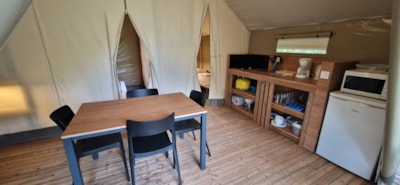 Wood Lodge 23m² – 2 bedrooms, covered terrace