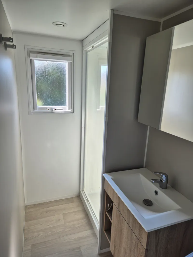 Mobil-Home. Alizé 48M2. 3Ch - 5Pers. Terrasse 1/2 Couverte