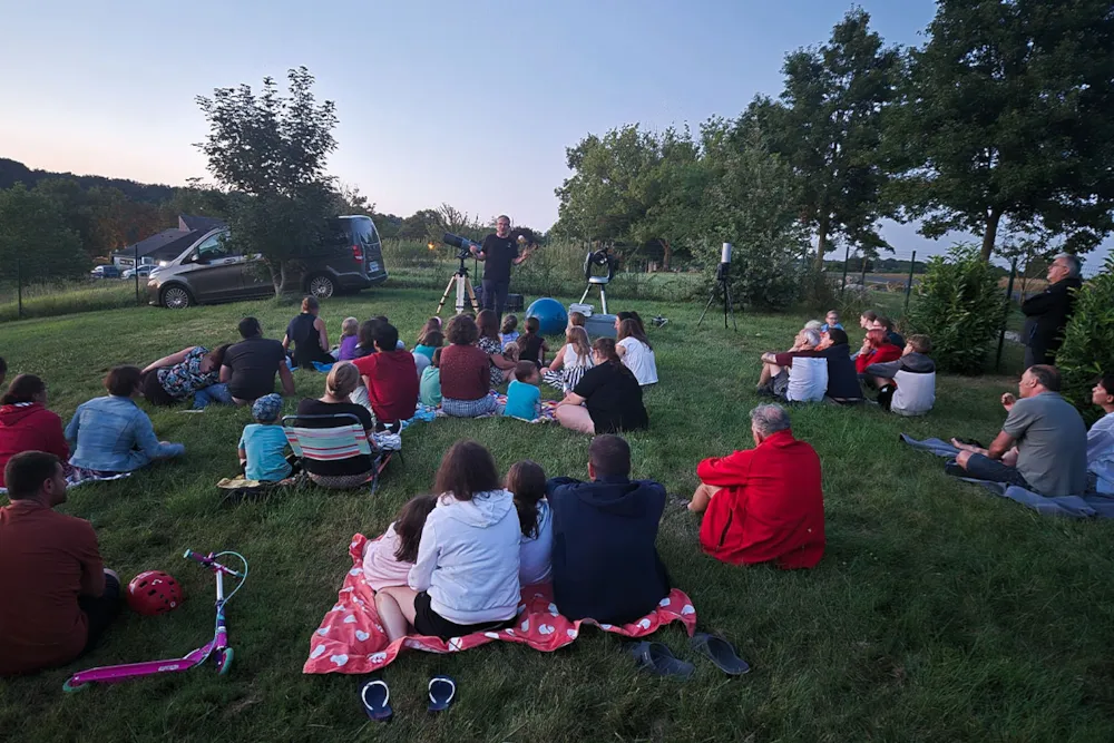 Camping Les Coteaux du Lac