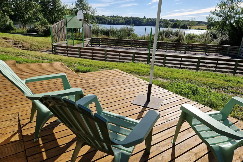 Camping Les Coteaux du Lac