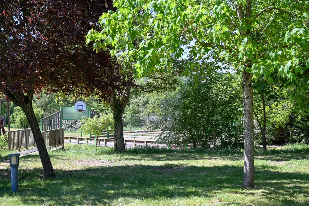 Camping Les Coteaux du Lac