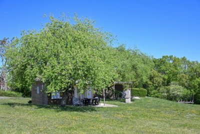 Chalet Le Parc des Coteaux 35m² (2 bedrooms) 800m du camping