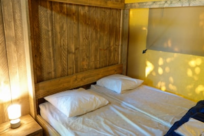 Furnished canvas bungalow Woody 27m2 with toilet 2 bedrooms