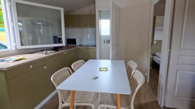 Chalet 24m² (2 badrooms) with covered terrace