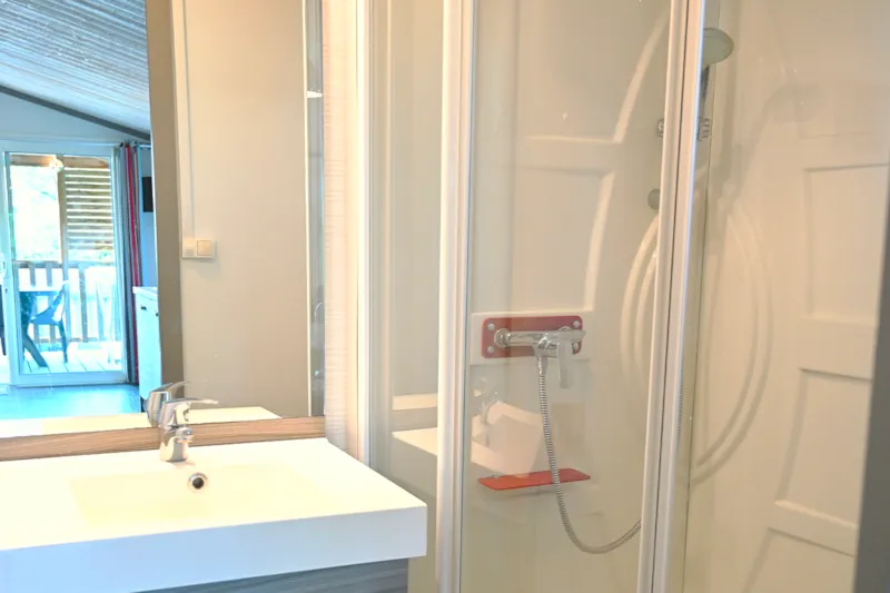 Chalet 35M² (3 Chambres) Avec Terrasse Couverte