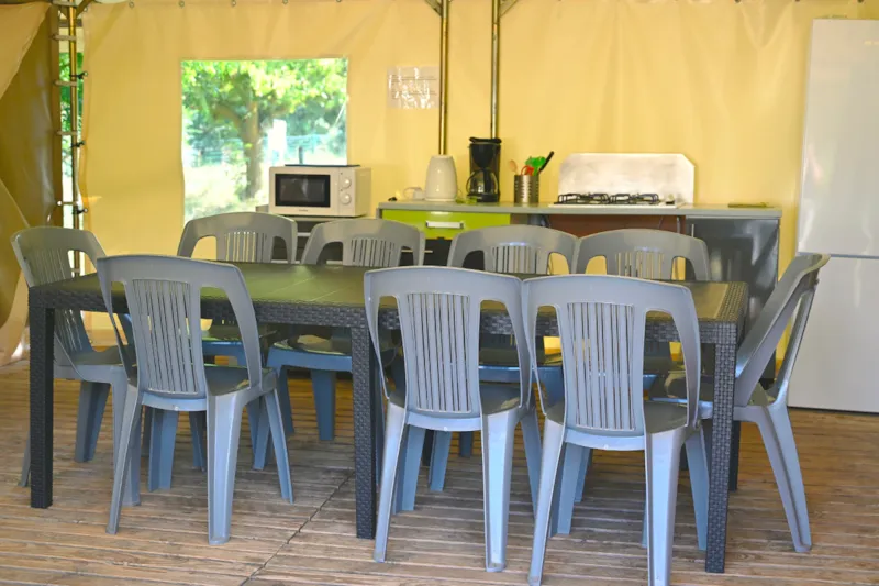 Bungalow Toilé Meublé 10 Pers. Canada Xxl 64M² (5 Chambres) Avec Terrasse Couverte
