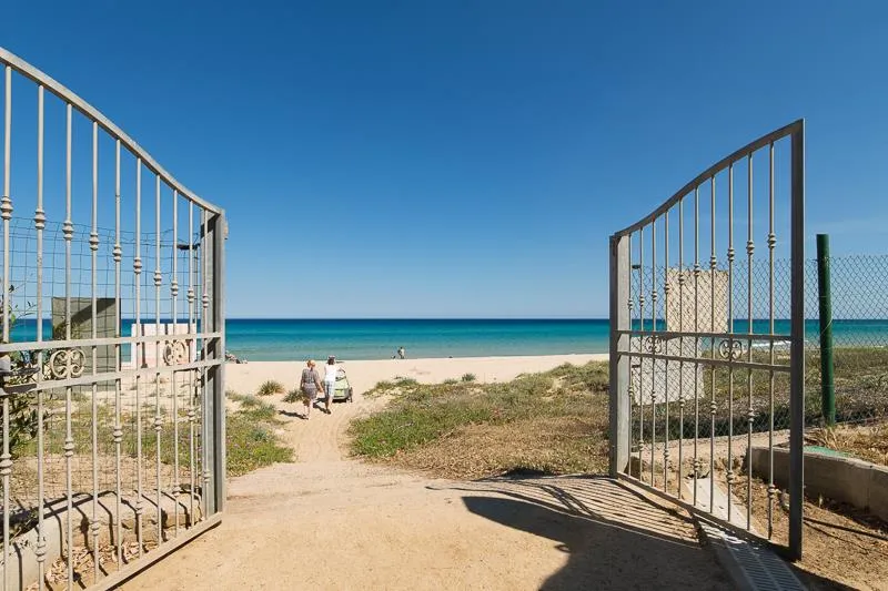 Emplacement Camping-Car / Caravane / Grande Tente