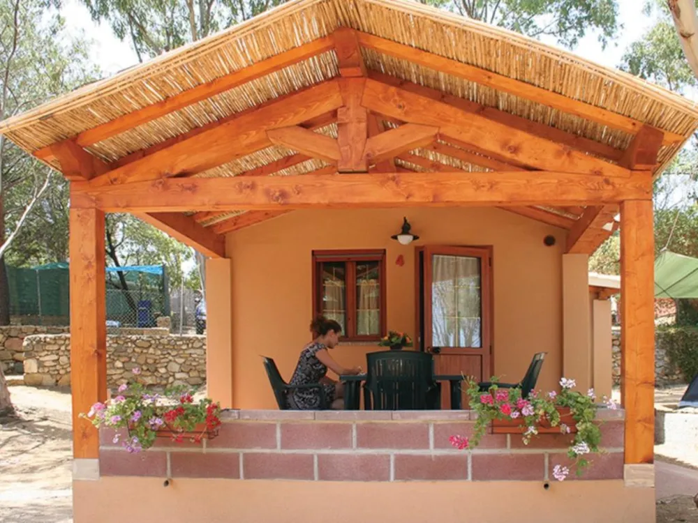 Location - Bungalow Comfort - Villaggio Camping Capo Ferrato - Costa Rei