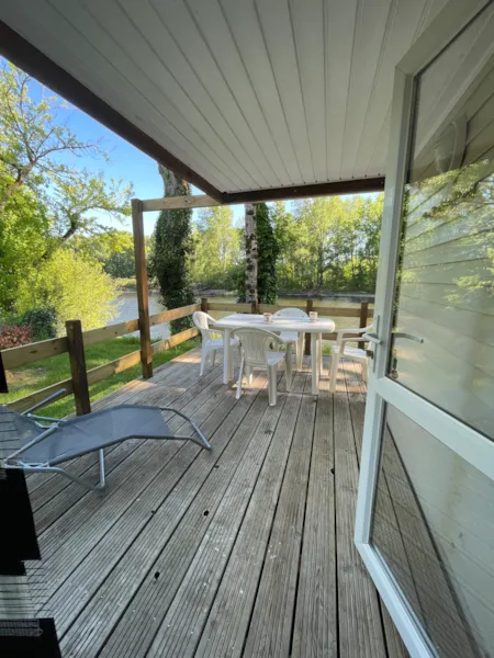 Accommodation - Mobil Hom O'hara 4 Places Sanitary Terrace Tv In Edge Of River - Camping LES OMBRAGES