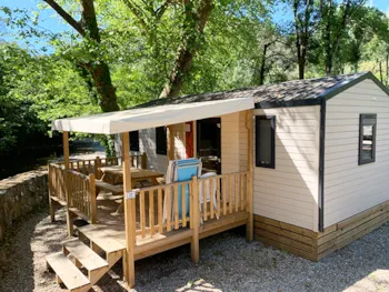 Camping Au Vallon Rouge - image n°2 - Camping Direct