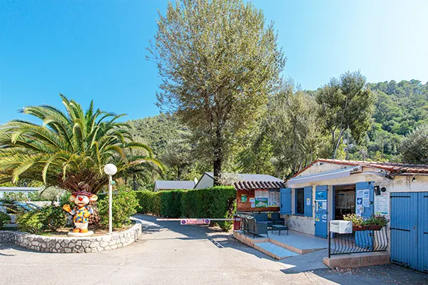 Camping Au Vallon Rouge