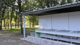 Emplacement Bord de lac tente, caravane ou camping car