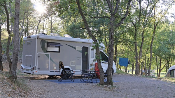 Pitch Nature for tent, caravan or camping car