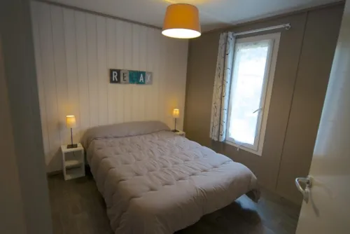 Huuraccommodatie(s) - Premium Plein Air Chalet Met 2 Slaapkamers - image n°5 - Domaine de la Plage