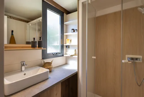 Location - Chalet Morea Xl Signature 2 Ch - Côté Rivière - Clim - image n°8 - Domaine de la Plage
