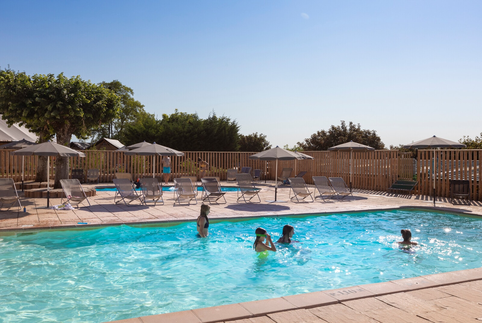 Huttopia Meursault — Photo 1