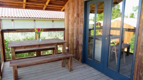 Mietunterkunft - Lodge Feroe 20M² (1 Zimmer) - Klimaanlage - image n°2 - Ushuaïa Villages - Camping Les 4 Saisons ****