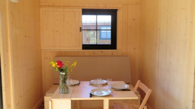 LODGE CAPE TOWN 27m² (1 bedrooms) adapted to the people with reduced mobility - Airco