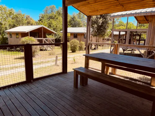 Mietunterkunft - Chalet 35M² (2 Zimmer)  - Klimaanlage - image n°5 - Ushuaïa Villages - Camping Les 4 Saisons ****