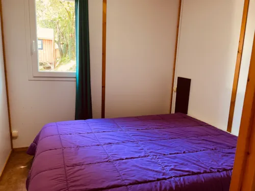 Mietunterkunft - Chalet 35M² (2 Zimmer)  - Klimaanlage - image n°6 - Ushuaïa Villages - Camping Les 4 Saisons ****