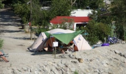 Camping Le Bivouac de l’Eygues - image n°3 - Roulottes