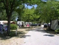 Stellplatz - Stellplatz Standard - GERVANNE CAMPING