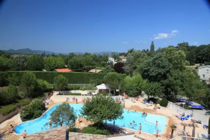 GERVANNE CAMPING - Camping2Be
