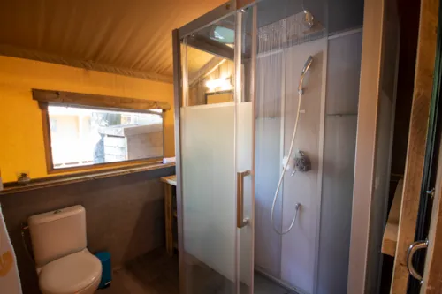 Mietunterkunft - Tente Lodge Luxe 2 Zimmers - image n°5 - GERVANNE CAMPING