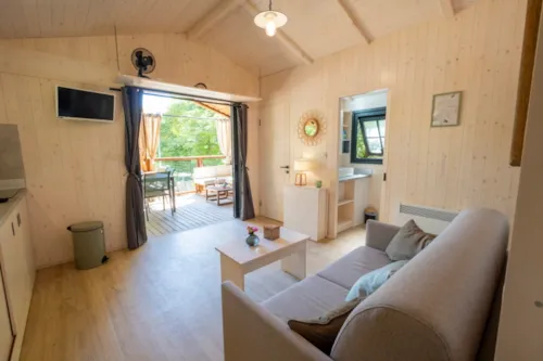Mietunterkunft - Cabane Sur Pilotis 2 Ch - image n°4 - GERVANNE CAMPING
