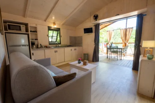 Mietunterkunft - Cabane Sur Pilotis 2 Ch - image n°5 - GERVANNE CAMPING