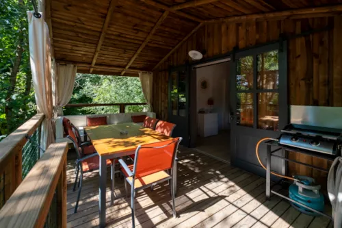 Mietunterkunft - Cabane Sur Pilotis 2 Ch - image n°9 - GERVANNE CAMPING