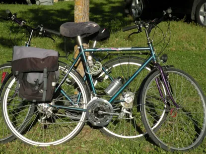 Piazzola Forfait Escursionista A Piedi O In Bicicletta Con Tenda