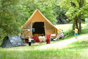 Locatif - Lodge Trappeur "Toile&bois" - - Camping La Ferme de Clareau