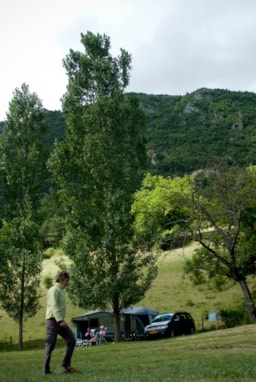 Pitch - Pure Nature Pitch - No Electricity - Camping La Ferme de Clareau