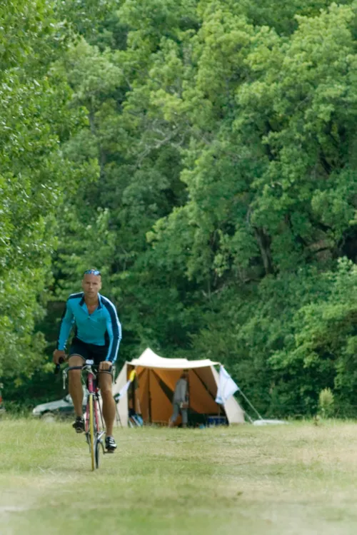 Stellplatz - Pure Nature Pitch - No Electricity - image n°3 - Camping La Ferme de Clareau
