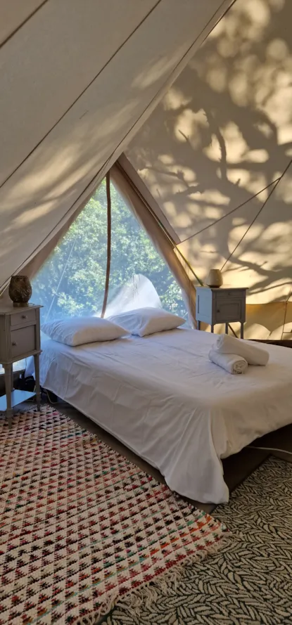 Grand Tipi Lodge Glamping : Travel Light - Sheets, Towels, Kitchen Towels Provided