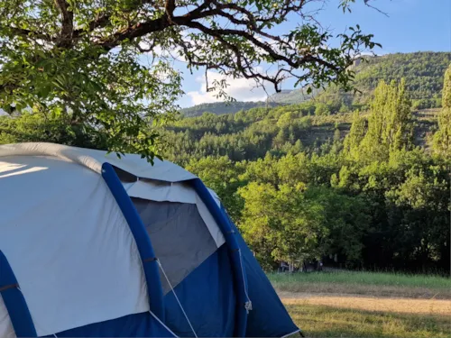 Emplacement - Emplacement Premium Avec Vue - image n°7 - Camping La Ferme de Clareau