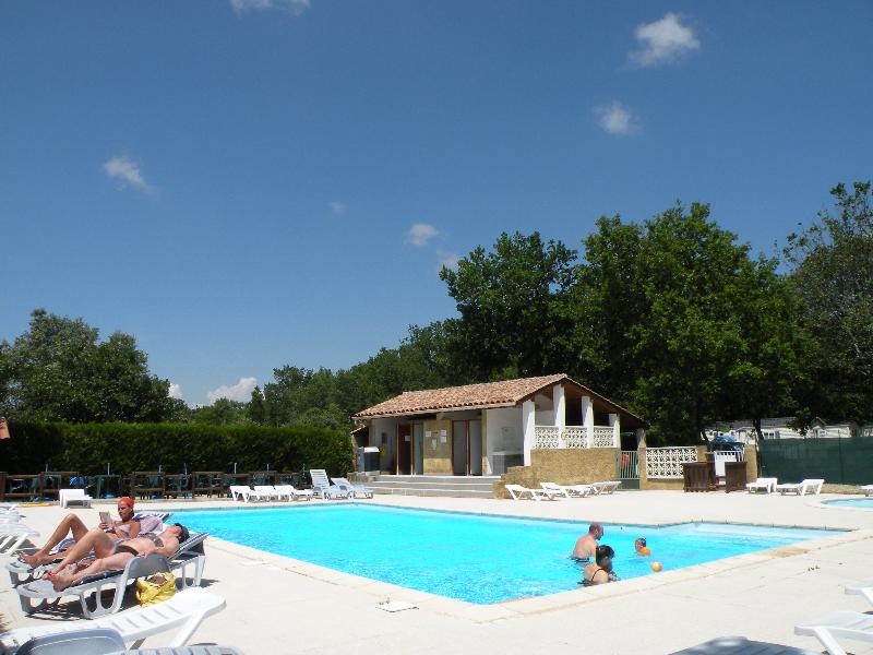 Baden Flower Camping Les Truffieres - Grignan