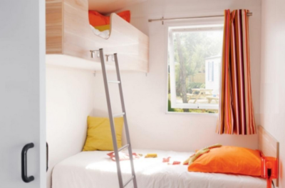 Mobilhome PMR Cottage Confort 29m² (2ch.-4pers.) + Terrasse couverte  + TV + CLIM