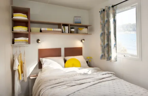 Accommodation - Mobilhome Loggia Premium 27,6M² (3Ch-6Pers) + Terrasse Couverte 8M² + Tv + Clim - image n°4 - Flower Camping LES TRUFFIERES