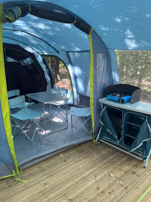 Accommodation - "Ready-To-Camp" Tent - image n°3 - Flower Camping LES TRUFFIERES