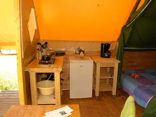 Location - Cabane Edelweiss (Sans Sanitaires) - image n°4 - Camping CHAMP LA CHEVRE