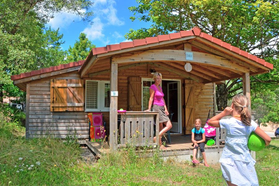 Location - Chalet Charlay 3 Chambres - Camping CHAMP LA CHEVRE