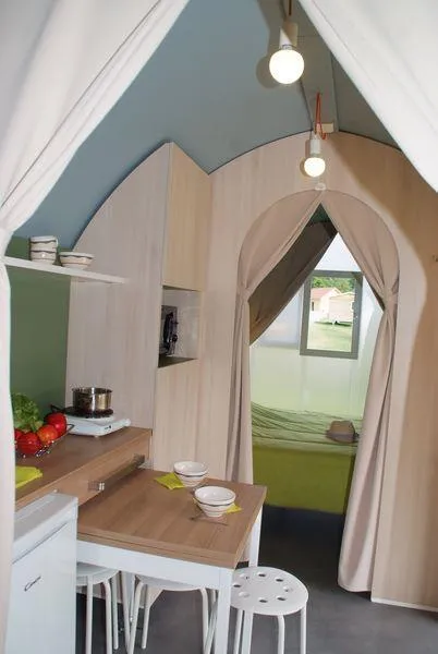 Location - Coco Sweet (Sans Sanitaires) - image n°4 - Camping CHAMP LA CHEVRE