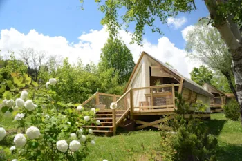 Mietunterkunft - Zelt Lodge Confort (Mit Sanitäranlagen) - Camping CHAMP LA CHEVRE