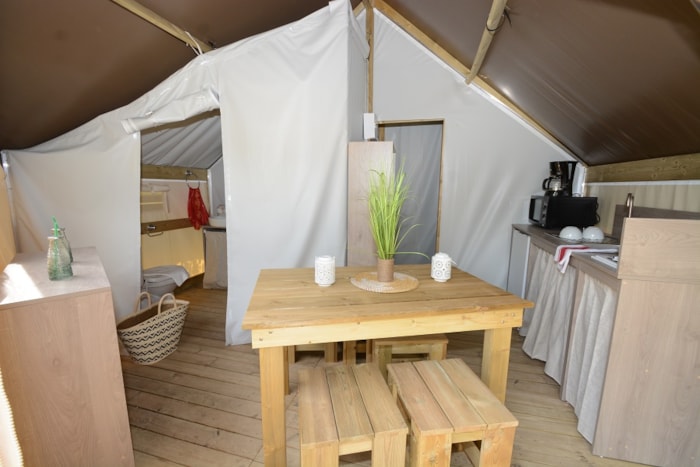 Tente Lodge Confort (Avec Sanitaires)