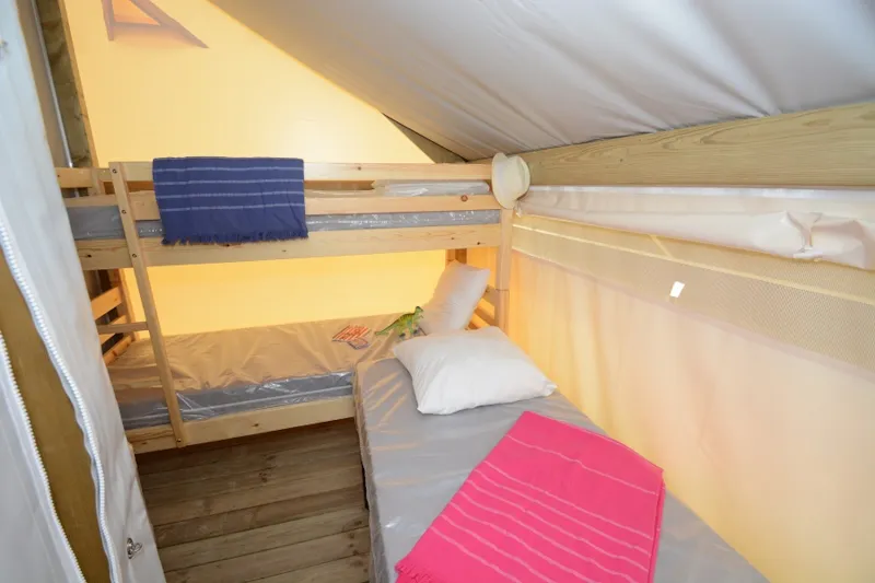 Tente Lodge Confort (Avec Sanitaires)