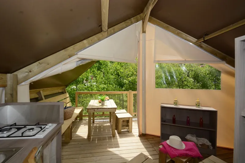 Tente Lodge Confort (Avec Sanitaires)