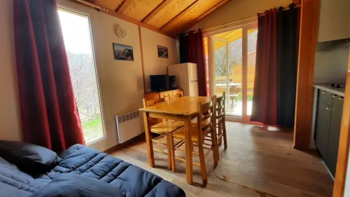 Location - Chalet Alizé 2 Chambres - image n°4 - Camping CHAMP LA CHEVRE