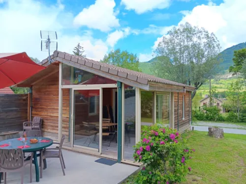 Location - Chalet Alizé Véranda 2 Chambres - image n°1 - Camping CHAMP LA CHEVRE